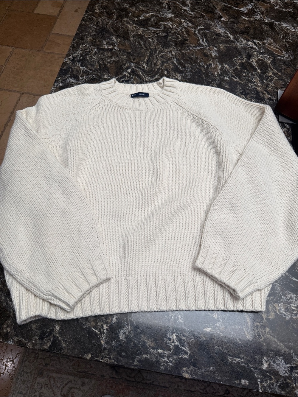 Gap crewneck balloon sleeve sweater